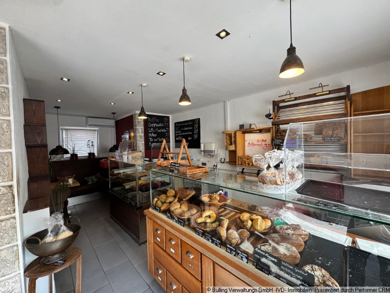 Landhausbäckerei Gewerbeeinheit ehm. Tankstelle mit gr. Vorplatz – Vorschau 3
