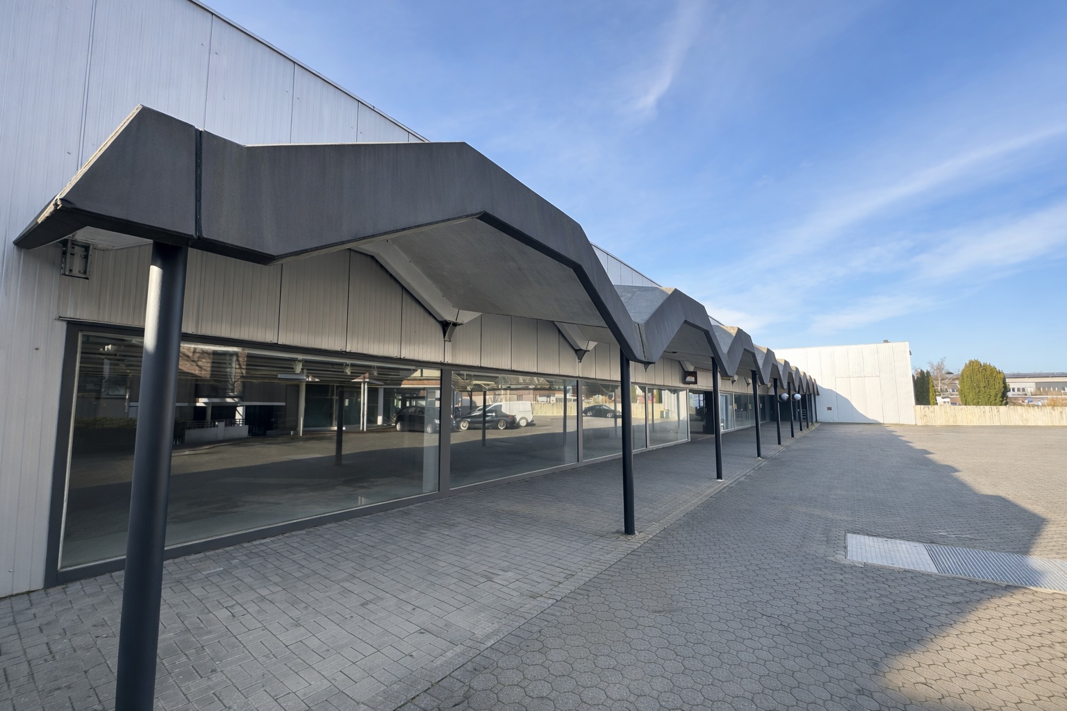 TOP Gewerbefläche/ Lagerhalle ehm. Möbelhaus oder sämtliche Gewerbliche Nutzung