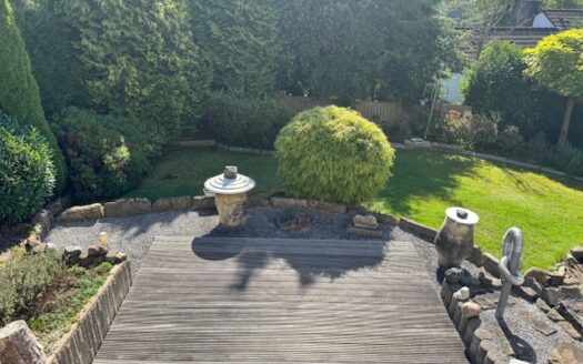 Reduziert!!!Wunderschönes und in bester Lage gelegenes Zweifamilienhaus!!!!!